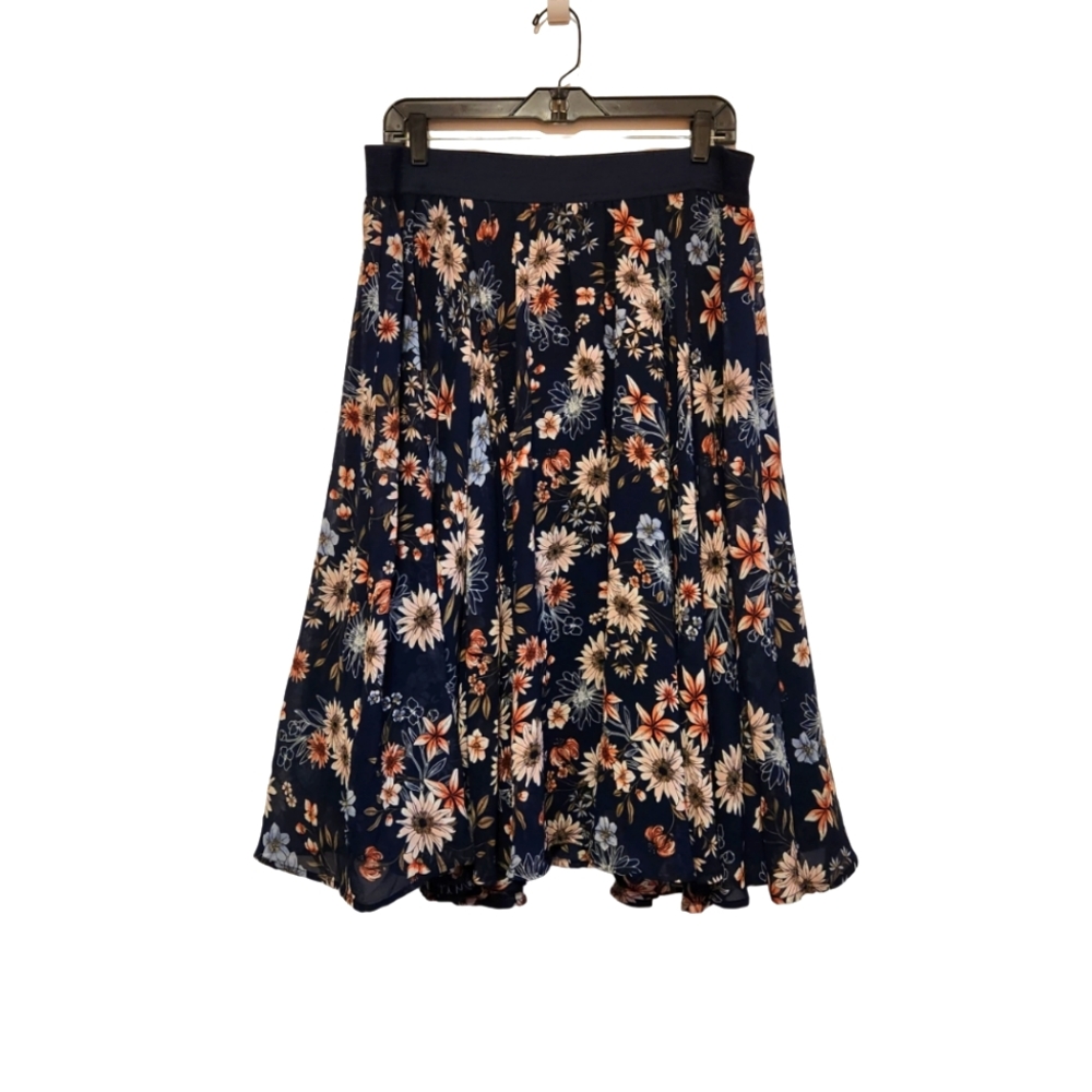 5 for $50 Sale! Torrid navy blue floral circle skirt